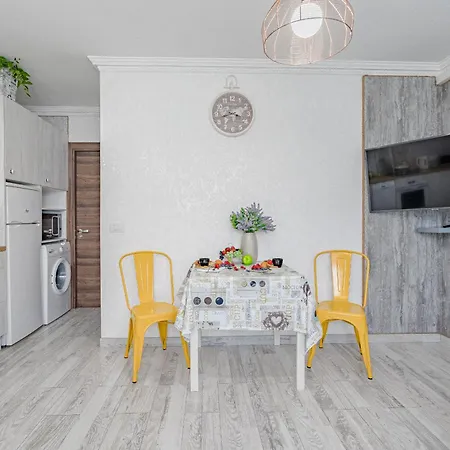 1 минута до пляжа, кондиционер, барбекю, Wi-fi Appartement Playa de las Américas