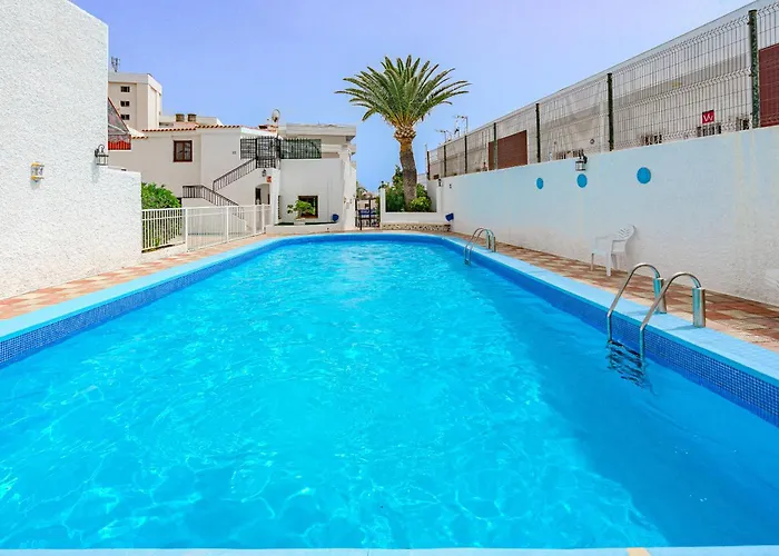 1 минута до пляжа, кондиционер, барбекю, Wi-fi شقة